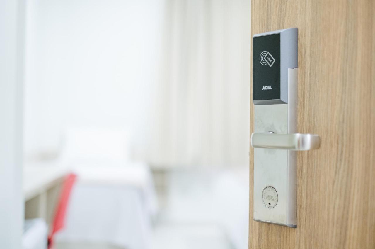 Callai Hotel Толедо Екстериор снимка